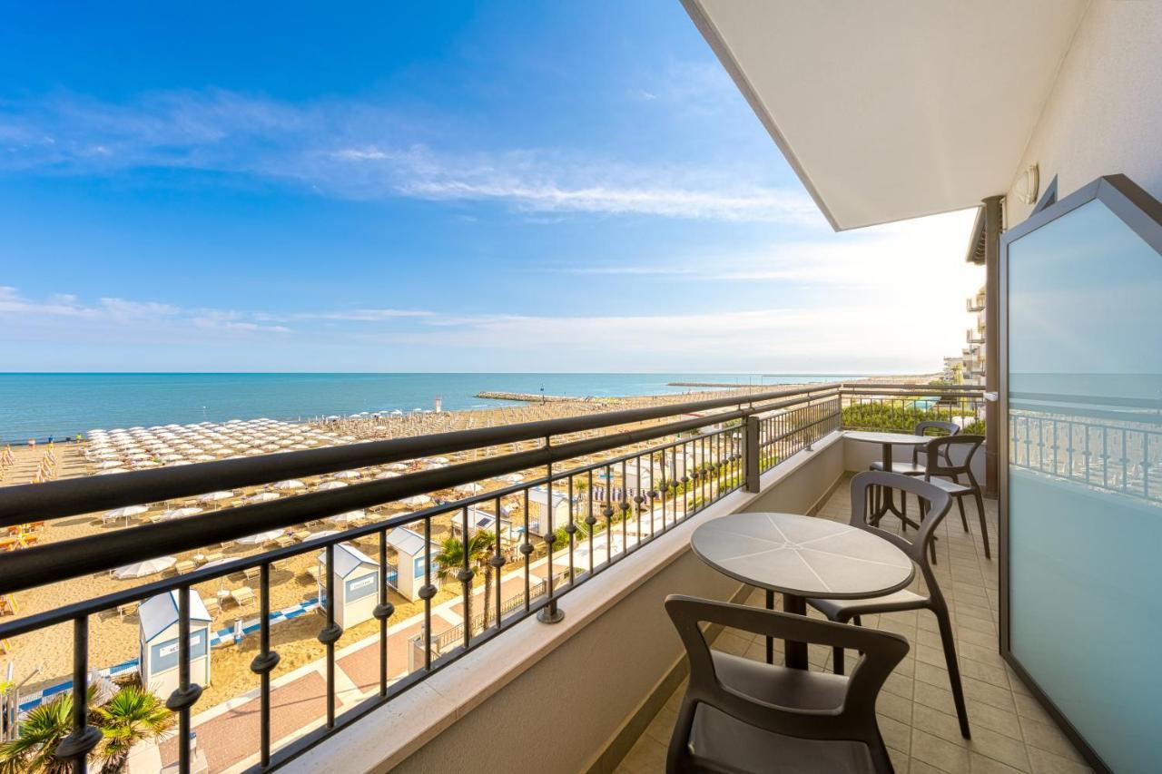Hotel Nettuno Caorle Exterior foto